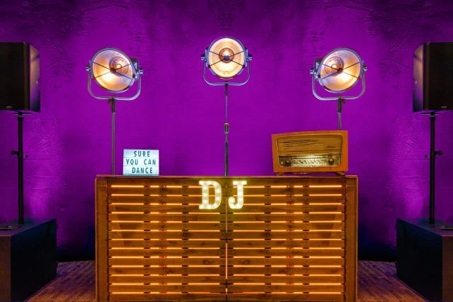 Vintage DJ Show